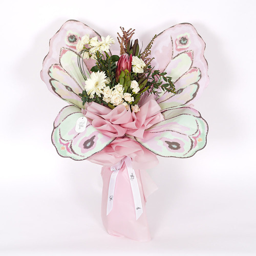 Pink Butterfly - Butterfly bouquet wrapping paper with white gerbera, white baby rose and red protea. Height 76 Width 73