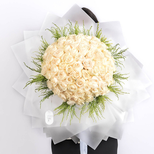 Ice - 100 white rose bouquet  Height 85 Width 81 
 If this is a gift please add: 
  Receiver Name & Number  
 Card Massage in the special direction  
 Please note as with all natural products there may be slight variances in colour