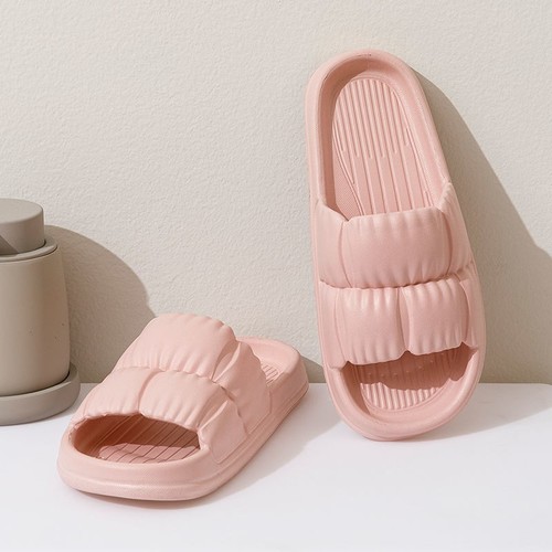 HOME AND BATHROOM SLIPPERS / WS-0002 - ANTI-SLIP NON-SMELLY FEET HOME AND BATHROOM SLIPPERS