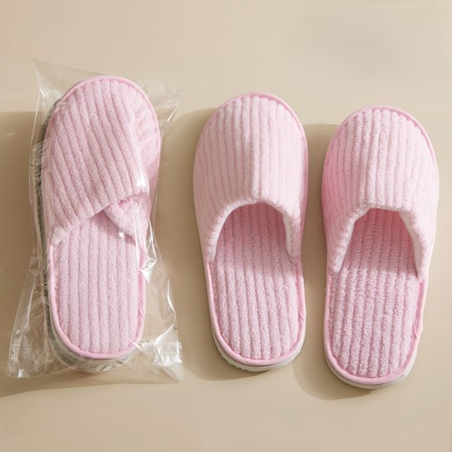 DISPOSABLE SLIPPERS THICK SOLES / WS-0032 - Disposable slippers for hotels and homestays, non-slip thick soles Color : Light Yellow, Light Pink, White Size: 28*11cm