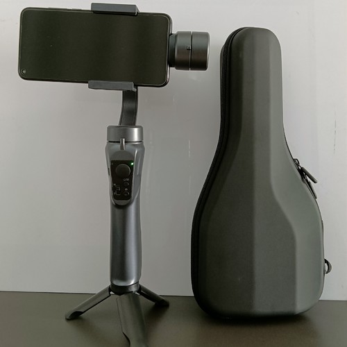 SELFIE STICK F6 STABILIZER WITH TRIPOD AND STORAGE BAG / MO-0005 - SELFIE STICK F6 STABILIZER WITH TRIPOD AND STORAGE BAG
