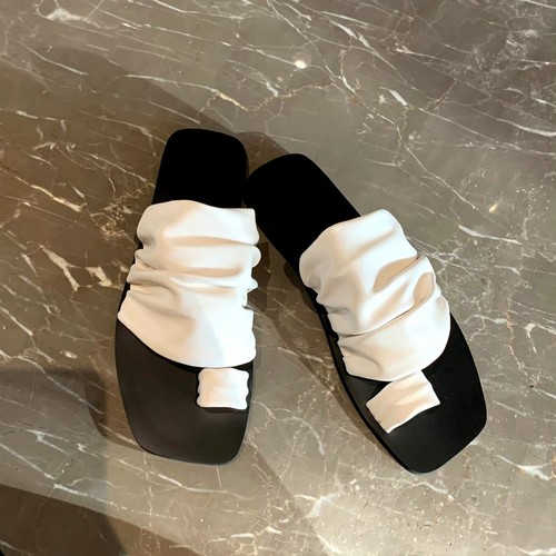 GENUINE LEATHER PLEATED FLAT BOTTOM SANDALS / WS-0024 - COLOR BEIGE GENUINE LEATHER PLEATED FLAT BOTTOM SANDALS