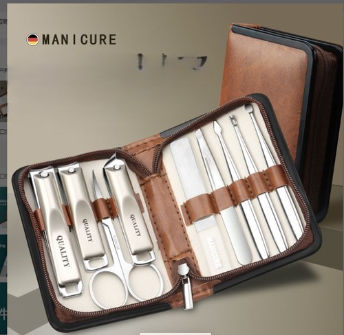 NAIL TOOLS SET 9 PIECES / MU-0038 - Stainless steel nail tools Color: Noble gold