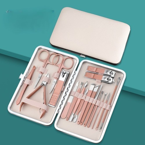 NAIL TOOLS SET- 18 PIECES / MU-0049 - Stainless steel nail tools Color: Rose gold