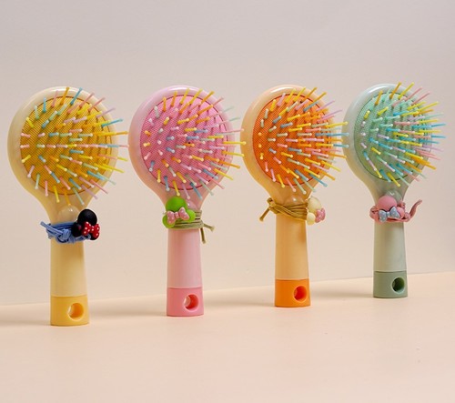 GIRL'S AIR CUSHION COMB 4 PIECES / BA-0026 - Color: Little Rainbow