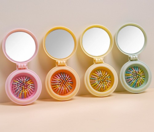 FOLDING SMALL COMB MIRROR TWO IN ONE / MU-0084 - COLOR: 2010 MIXED COLOR