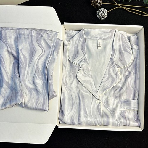 TWO PIECE SET SILK LONG SLEEVE AND PAJAMA / WD-0158 - TWO PIECE SET SIZE MEDIUM SILK LONG SLEEVE AND PAJAMA