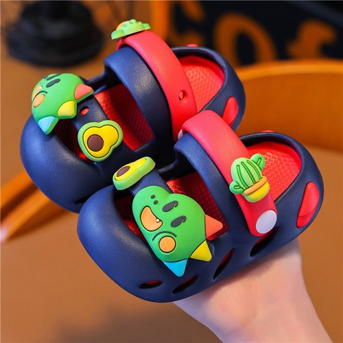 CHILDREN'S CARTOON DESIGN SLIPPERS / BB-0014 - COLOR RED AND BLUE CHILDREN'S CARTOON DESIGN SLIPPERS
