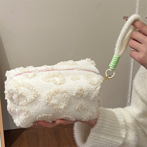 COSMETICS STORAGE BAG / BG-0051 - Color : White lamb