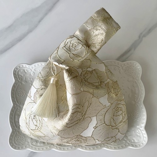 CLOTH WRIST BAG / BG-0057 - COLOR CHAMPAGNE