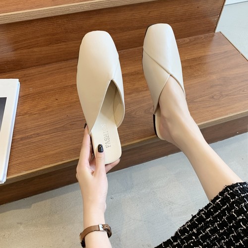 WOMEN'S CLOSED TOE HALF SANDALS / WS-0129 - COLOR BEIGE