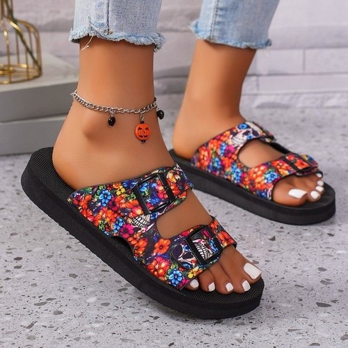 BELT BUCKLE SOFT BOTTOM COLORFUL SLIPPERS / WS-0153 - COLOR BLACK
