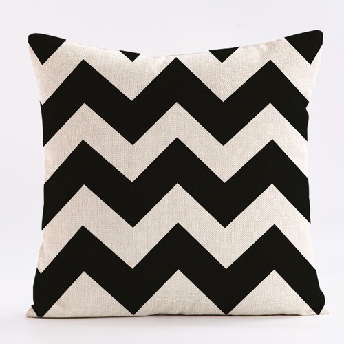 SOFA PILLOW CASE / HM-0237 - COLOR BLACK AND WHITESIZE 45X45CM
PILLOW NOT INCLUDED