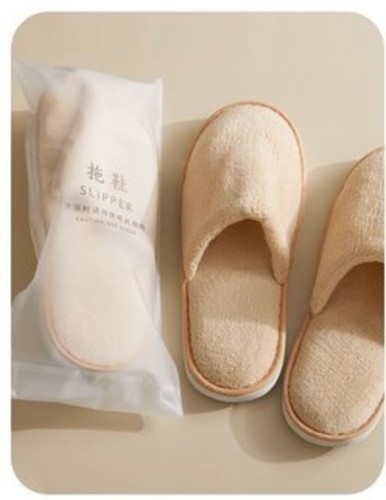 DISPOSABLE SLIPPERS THICK SOLES / WS-0033 - Disposable slippers for hotels and homestays, non-slip thick soles Color : Beige Size: 28*11cm