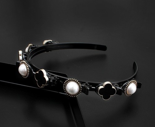 FOUR-LEAF CLOVER HEADBAND / WA-0234 - COLOR PEARL AND LEAF CLOVER