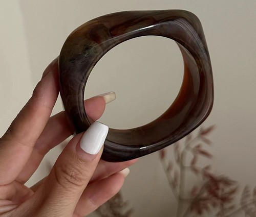 ACRYLIC FASHION BRACELET / WA-0241 - PER PIECE COLOR: BROWN