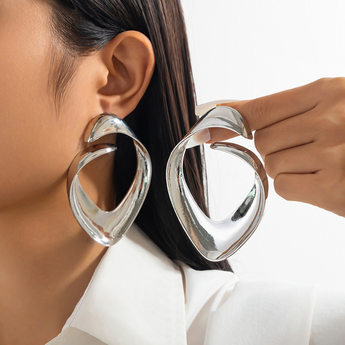 GLOSSY EARRINGS / WA-0273 - COLOR: 01 WHITE (K3491)