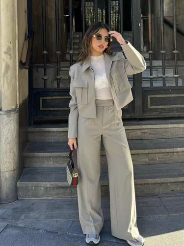 Set WD-0700 / C38-1 - JACKET + TROUSER SUIT