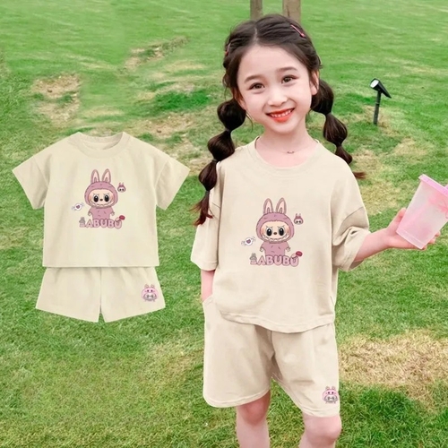 GIRL'S  LABUBU  T-SHIRT AND SHORT SET / CREAM U28 - CREAM