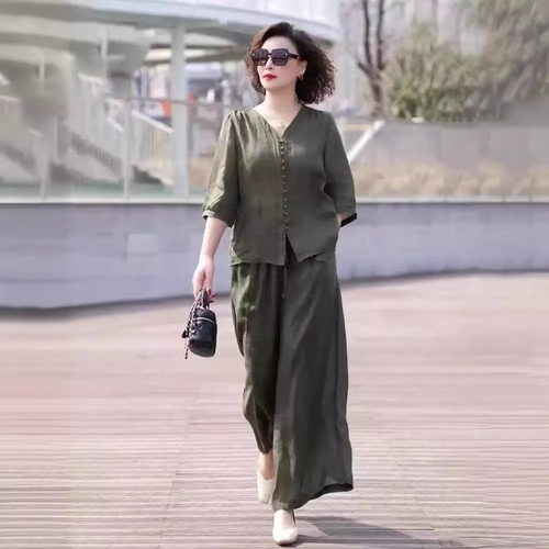 TWO-PIECE SET WOMEN'S CASUAL TOP & WIDE-LEG PANTS / U147 - Color green