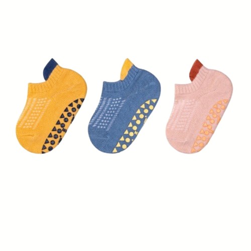 BABY NON-SLIP GRIP SOCKS / BB-0272/S503B - Suitable for 6 month until 18 month 3 PAIRS IN 1 PACK-ASSORTED COLOR
