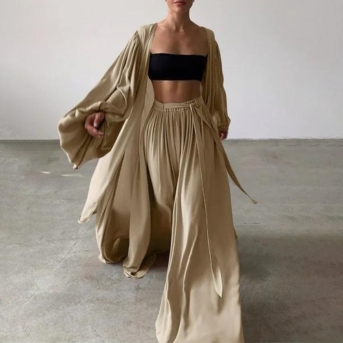 LONG CARDIGAN , WIDE LEG PANTS AND TUBE TOP THREE-PIECE SET / BROWN U237 - Long cardigan, tube top and wide leg pants. Color brown