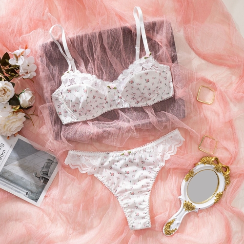 TWO-PIECE LINGERIE SET / U387 - Color white