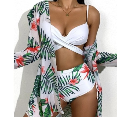THREE-PIECE SWIMSUIT SET / FLORAL GREEN U349 - Floral print Color green and white