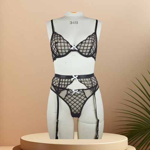 THREE-PIECE LINGERIE SET / BLACK U355 - Color black