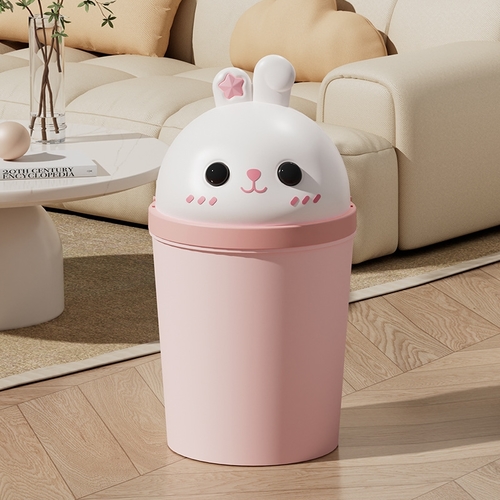 TRASH CAN / U95 - Plastic trash can