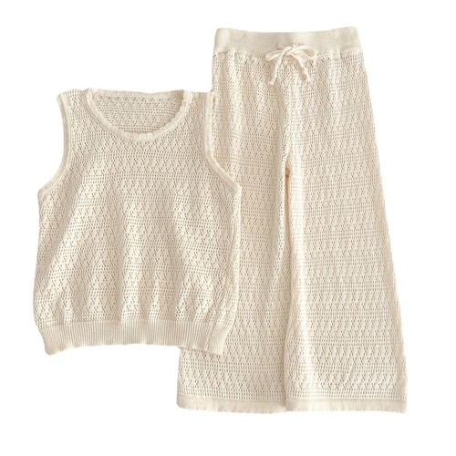 GIRL'S CROCHET TOP AND PANTS SET / S204A - Sleeveless top and wide-leg pants. Color: creamy white