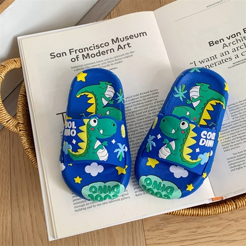 BLUE SLIPPERS / S124 - CHILDREN'S DINOSAUR-THEMED SLIPPERS. COLOR BLUE
