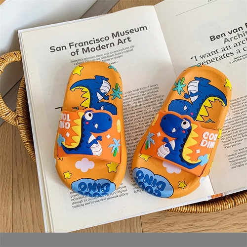 ORANGE SLIPPERS / S124 - CHILDREN'S DINOSAUR-THEMED SLIPPERS. COLOR ORANGE