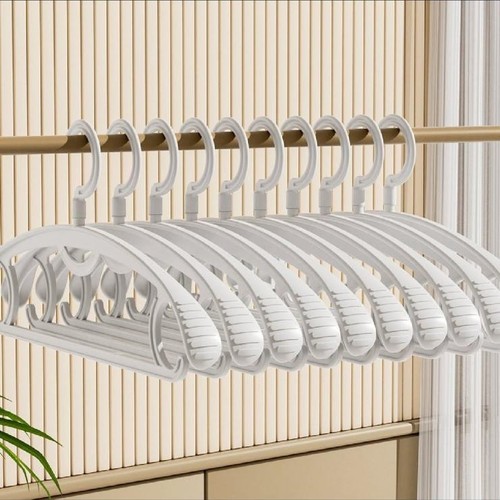 5-PIECE CLOTHES HANGER - F150