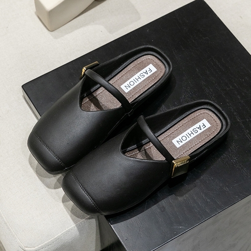 BLACK FLAT SANDALS - S263 - CLOSED-TOE FLAT SANDALS