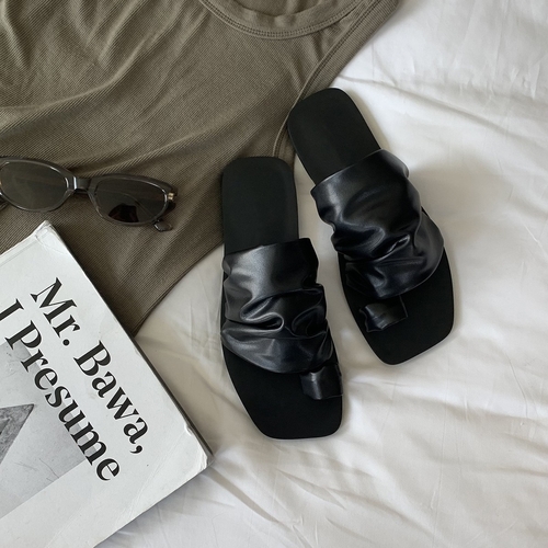 BLACK PLEATED SANDALS / S772 - Color:black Ruched sandals - synthetic leather