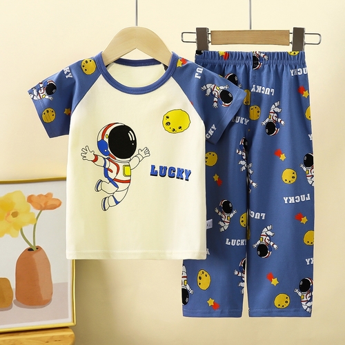 CHILDREN'S COTTON PAJAMA SET / ASTRONAUT S808E - Pajama set-color cream shirt and blue pants.
