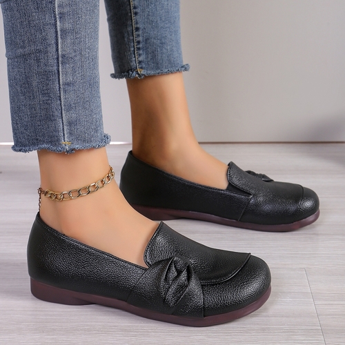 WOMEN'S SOFT LEATHER SLIP-ON SHOES / BLACK /S46 - Size:40
