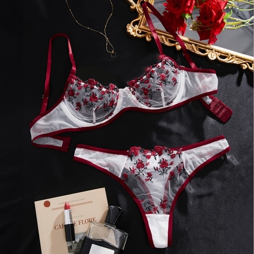 TWO-PIECE EMBROIDED LINGERIE SET / U369G - Color:white red