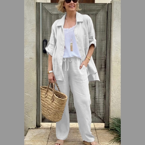 WOMEN'S LONG-SLEEVE BUTTON TOP AND WIDE-LEG PANTS SET / WHITE U378 - Set of white