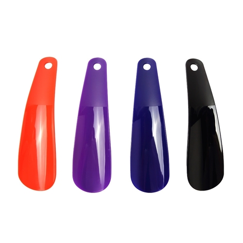 1 PIECE PLASTIC SHOE HORN / U372