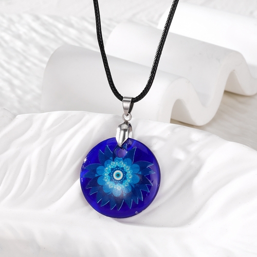 GLASS EVIL EYE NECKLACE / S749J - Evil eye necklace