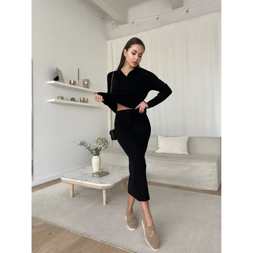 BLACK RIBBED KNIT TWO-PIECE SET / U274 - Set of black : Long-sleeved shirt and long skirt Size : Large