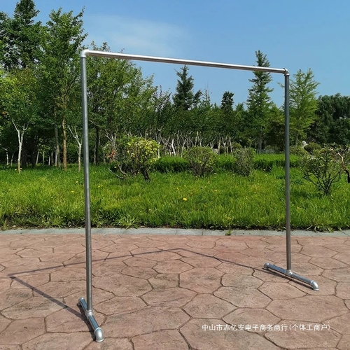 FLOOR-STANDING CLOTHES RACK / 195X180CM F337 - Material : steel pipe Length -195cm Height - 180cm