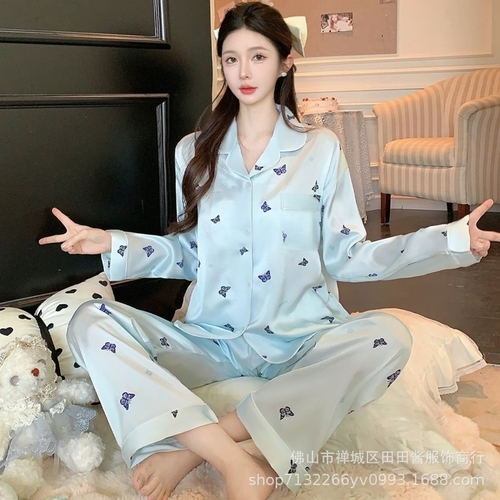 PAJAMA SET / BLUE-GRAY WITH BUTTERFLY PRINT U142 - Color:blue-gray with butterfly print