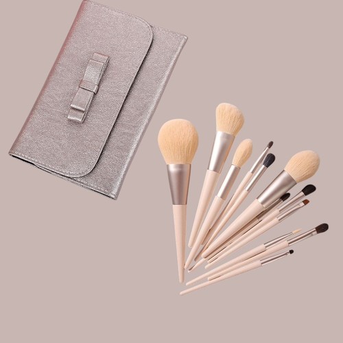 12-PIECE MAKEUP BRUSH SET WITH SILVER POUCH - F058 - 12-PIECE MAKEUP BRUSH SET WITH SILVER POUCH