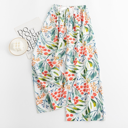 LOOSE PAJAMA / S777L - Color: white Print: floral and leaf One size