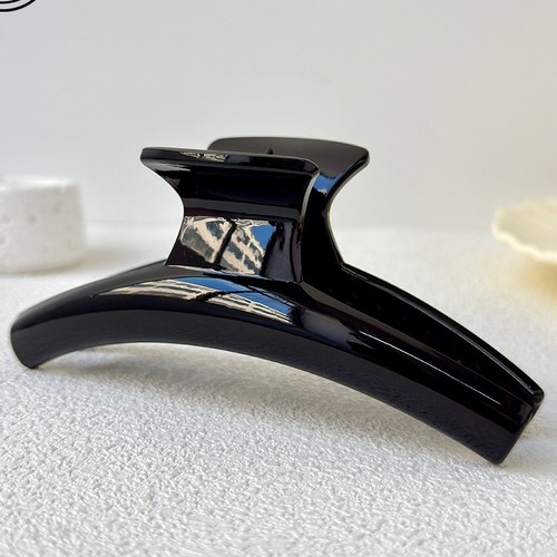 HAIRCLIP 12CM / U294 - Shark hairclip