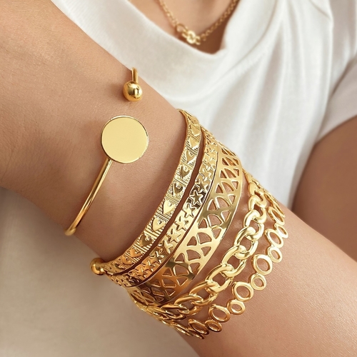 6-PIECE FASHION BRACELET - S744B - Stylish bracelet-layered stackable bangles.