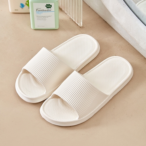 COMFORTABLE SLIPPERS / WS-0184/S440 - COLOR WHITEANTI-SLIP  



NON-SMELLY FEET